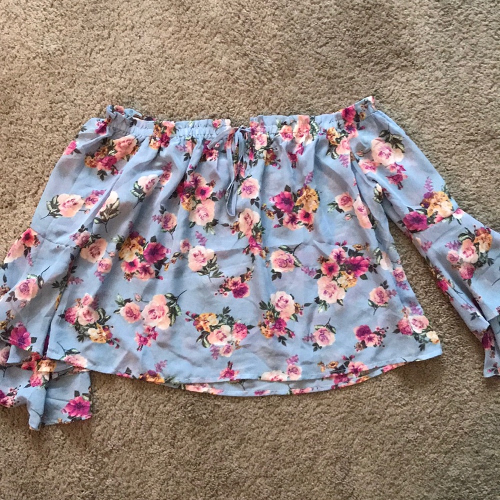 Floral top